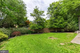 8719 Postoak Rd, Potomac, MD 20854 - Photo 51