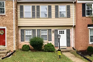 4 Chantilly Ct, Rockville, MD 20850 - Photo 1