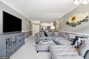110 Chevy Chase St, Gaithersburg, MD 20878 - Photo 11