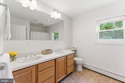 2100 Edgewater Parkway, Silver Spring, MD 20903 - Photo 33
