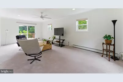 2100 Edgewater Parkway, Silver Spring, MD 20903 - Photo 15