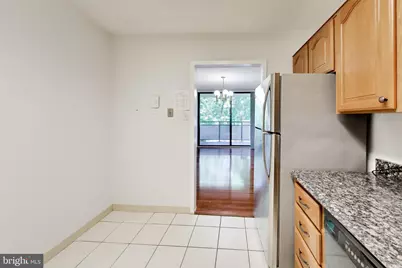 5225 Pooks Hill Rd #220N, Bethesda, MD 20814 - Photo 21