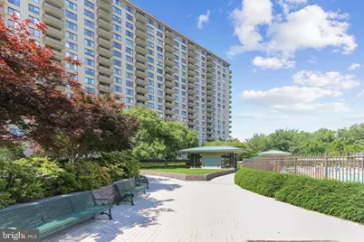 5225 Pooks Hill Rd #220N, Bethesda, MD 20814 - Photo 27
