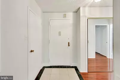5225 Pooks Hill Rd #220N, Bethesda, MD 20814 - Photo 9