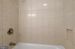 14905 Cobblestone Dr, Silver Spring, MD 20905 - Photo 19