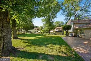 14905 Cobblestone Dr, Silver Spring, MD 20905 - Photo 43