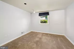 14905 Cobblestone Dr, Silver Spring, MD 20905 - Photo 33