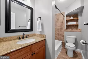 1724 Dublin Dr, Silver Spring, MD 20902 - Photo 25