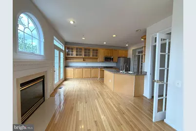 6130 Stonehenge #7, North Bethesda, MD 20852 - Photo 5