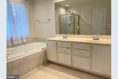 6130 Stonehenge #7, North Bethesda, MD 20852 - Photo 17