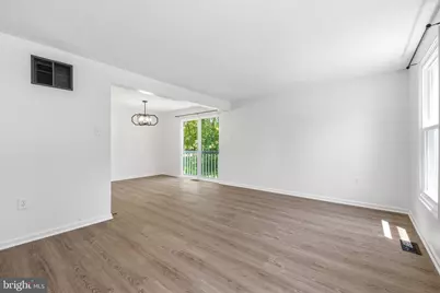 19832 Mayhill Terrace, Gaithersburg, MD 20879 - Photo 5