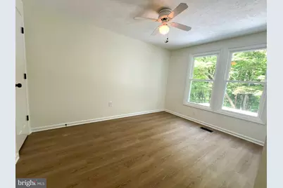 19832 Mayhill Terrace, Gaithersburg, MD 20879 - Photo 17