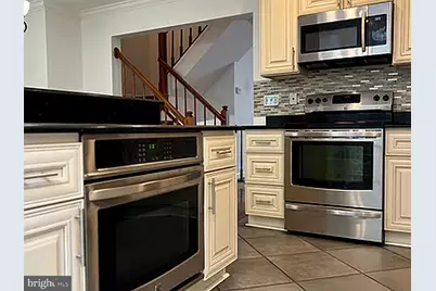 11660 Drumcastle Terrace, Germantown, MD 20876 - Photo 3