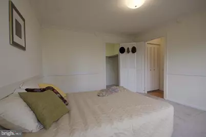10201 Grosvenor Place #628, Rockville, MD 20852 - Photo 5