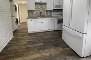 5700 Stillwell Rd, Rockville, MD 20851 - Photo 7
