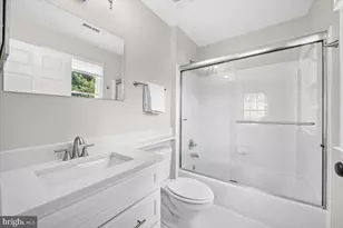 4 Deer Trail Ct, Gaithersburg, MD 20878 - Photo 41