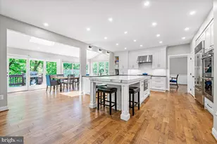 4 Deer Trail Ct, Gaithersburg, MD 20878 - Photo 13