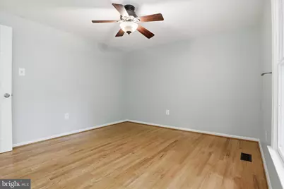 10617 Wheatley Street, Kensington, MD 20895 - Photo 9