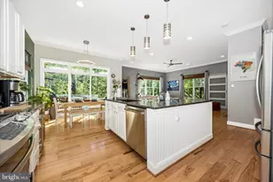 22405 Brook Point Way, Clarksburg, MD 20871 - Photo 11