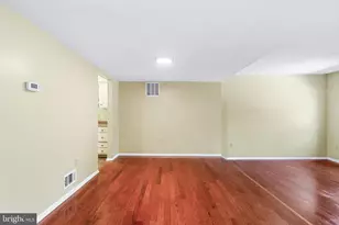 8743 Kelso Terrace, Gaithersburg, MD 20877 - Photo 9