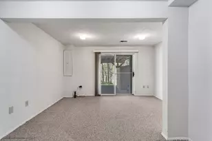 19130 Partridge Wood Dr, Germantown, MD 20874 - Photo 13