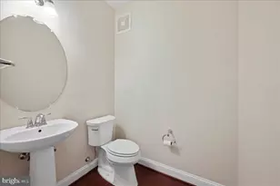 3910 Doc Berlin Dr, Silver Spring, MD 20906 - Photo 7