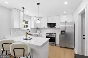 805 Langley Dr, Silver Spring, MD 20901 - Photo 9
