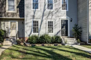5 Climbing Ivy Ct, Germantown, MD 20874 - Photo 5