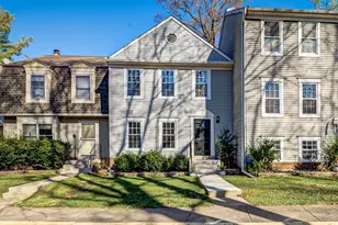 5 Climbing Ivy Ct, Germantown, MD 20874 - Photo 1