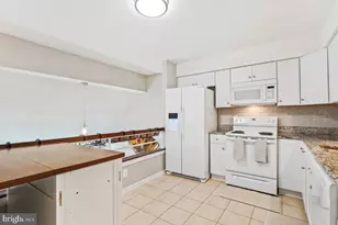 20526 Summersong Ln, Germantown, MD 20874 - Photo 11