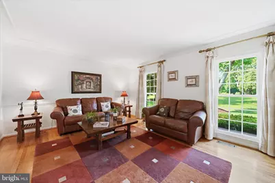 15113 Water Oak Drive, Darnestown, MD 20878 - Photo 5