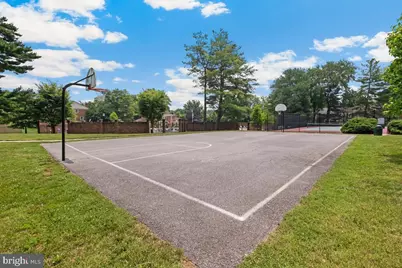 11426 Dorchester Lane, Rockville, MD 20852 - Photo 37