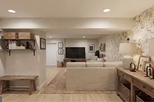 7203 Summit Ave, Chevy Chase, MD 20815 - Photo 27