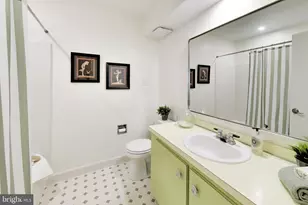 4 Orchard Wy N, Rockville, MD 20854 - Photo 21