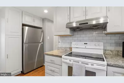 11201 Lake Breeze, North Potomac, MD 20878 - Photo 15