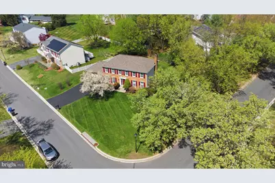 11201 Lake Breeze, North Potomac, MD 20878 - Photo 3