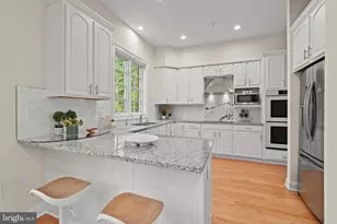 8609 Terrace Garden Way, Bethesda, MD 20814 - Photo 5