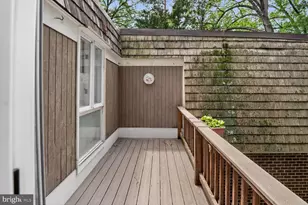 10217 Kindly Ct, Gaithersburg, MD 20886 - Photo 9