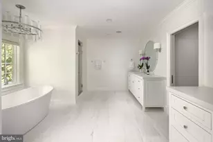 8611 Country Club Dr, Bethesda, MD 20817 - Photo 23