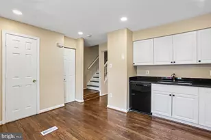 19322 Liberty Heights Ln, Germantown, MD 20874 - Photo 9