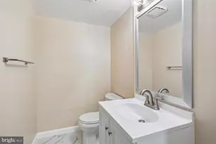 19322 Liberty Heights Ln, Germantown, MD 20874 - Photo 49