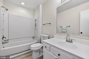 18926 Birdseye Dr, Germantown, MD 20874 - Photo 17