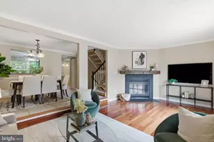 19048 Partridge Wood Dr, Germantown, MD 20874 - Photo 5