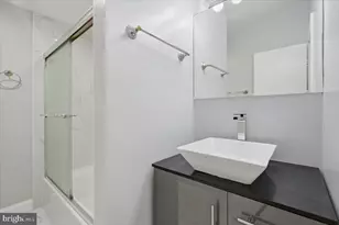 6614 Melody Ln, Bethesda, MD 20817 - Photo 23