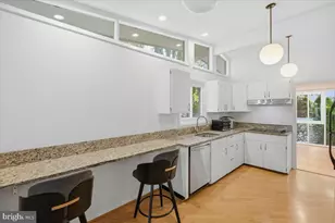 6614 Melody Ln, Bethesda, MD 20817 - Photo 11