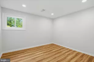 6614 Melody Ln, Bethesda, MD 20817 - Photo 17