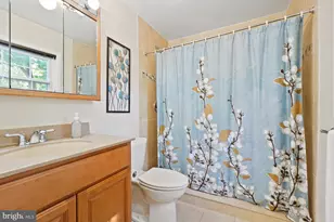 14313 Barkwood Dr, Rockville, MD 20853 - Photo 15