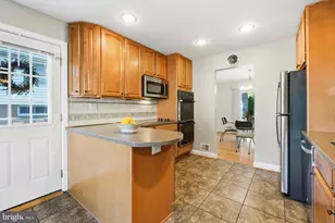 14313 Barkwood Dr, Rockville, MD 20853 - Photo 3