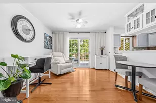 13013 Open Hearth Way, Germantown, MD 20874 - Photo 5