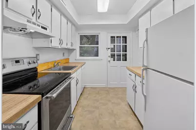 8640 Geren Road #14-3, Silver Spring, MD 20901 - Photo 11